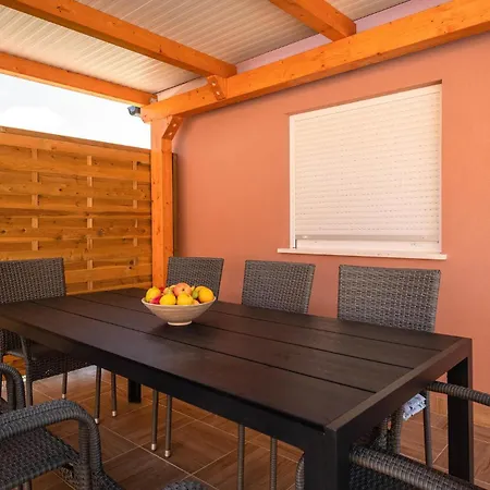 Stunning In With Wifi Holiday home *